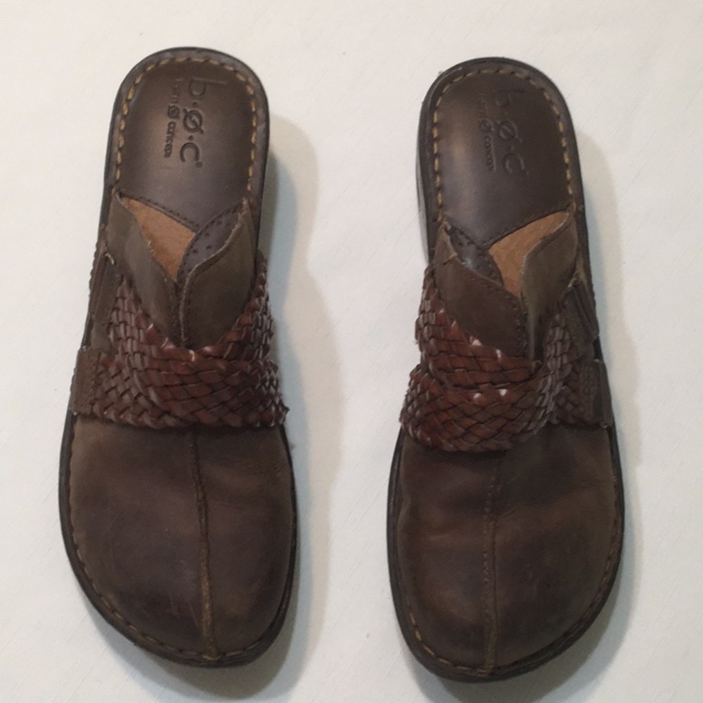 b.o.c. Brown Leather Clogs - Picture 2 of 4